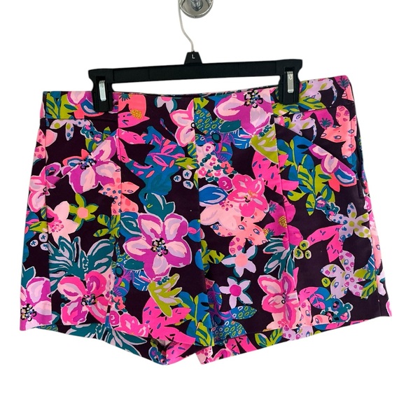 Lilly Pulitzer Arabeth stretch shorts - Picture 1 of 6
